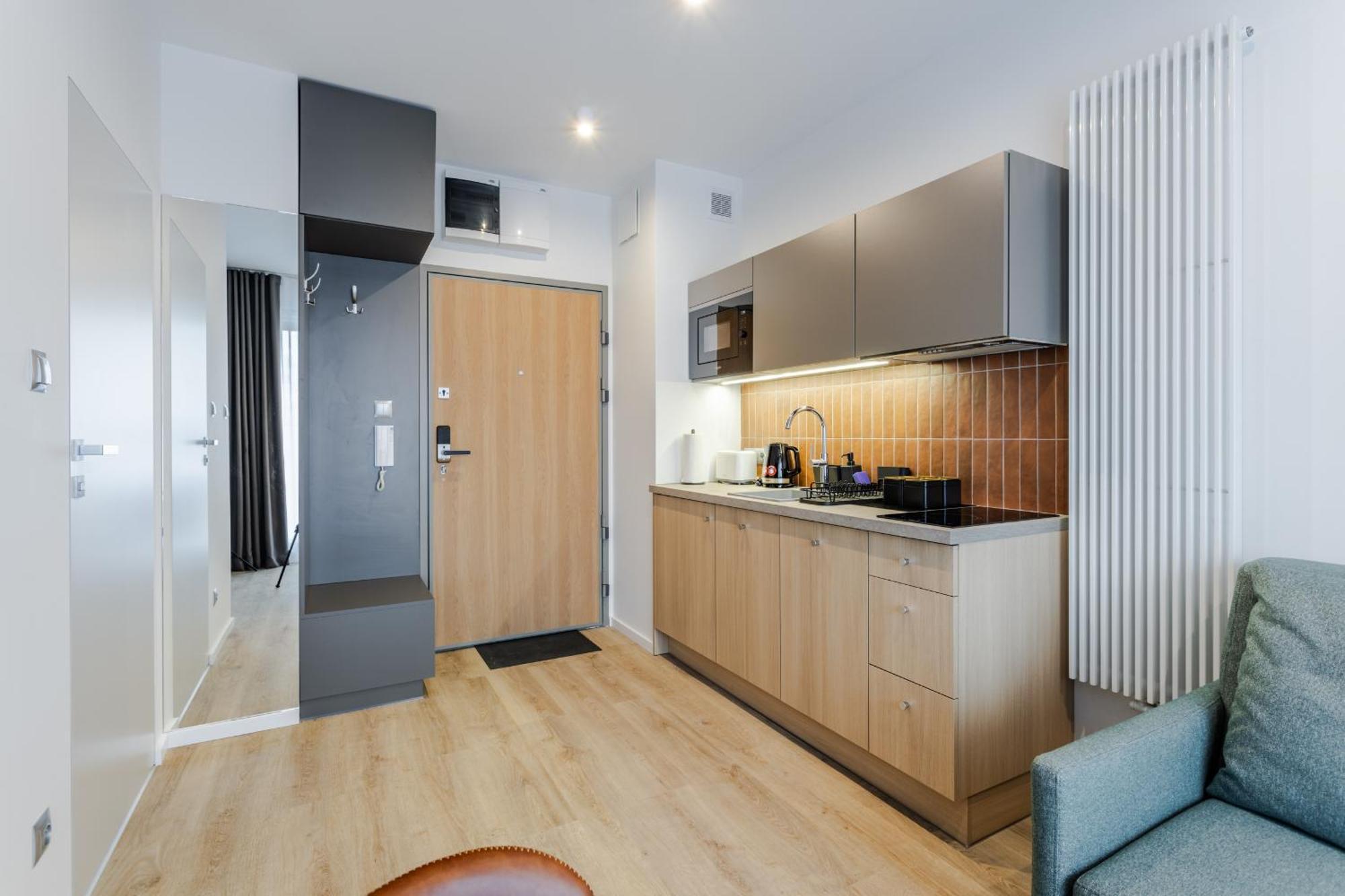 Stylowe Very Berry W Poznaniu Z Parkingiem I Balkonem By Renters Apartament